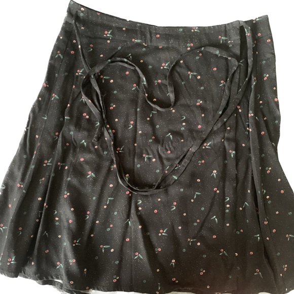 Eco Mini Twill Wrap Skirt From Rachel - Picture 3 of 6